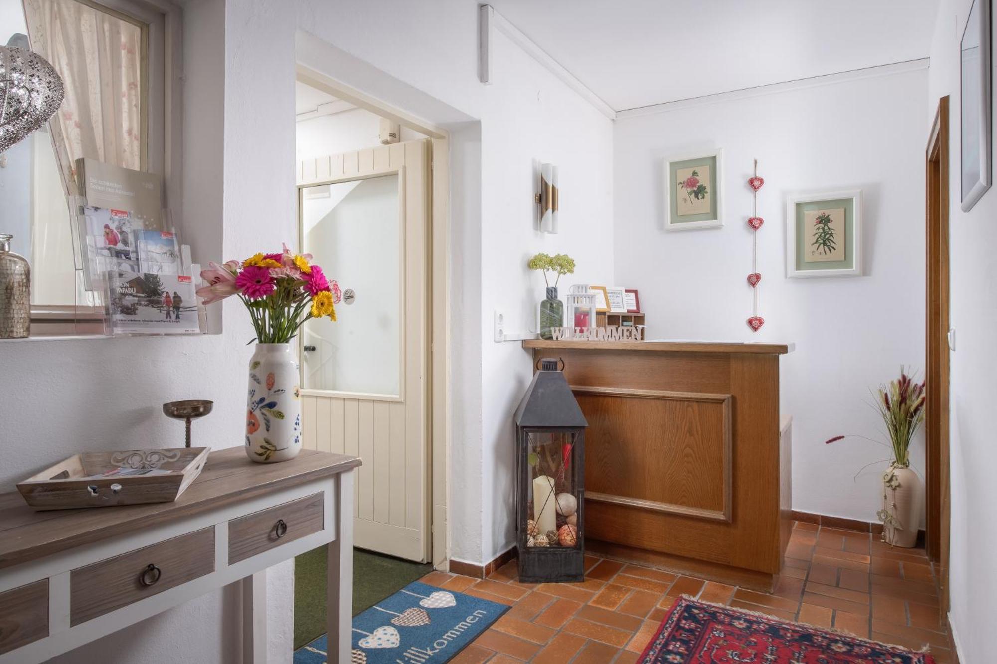 Gaestehaus Greger Sankt Johann in Tirol Exteriör bild