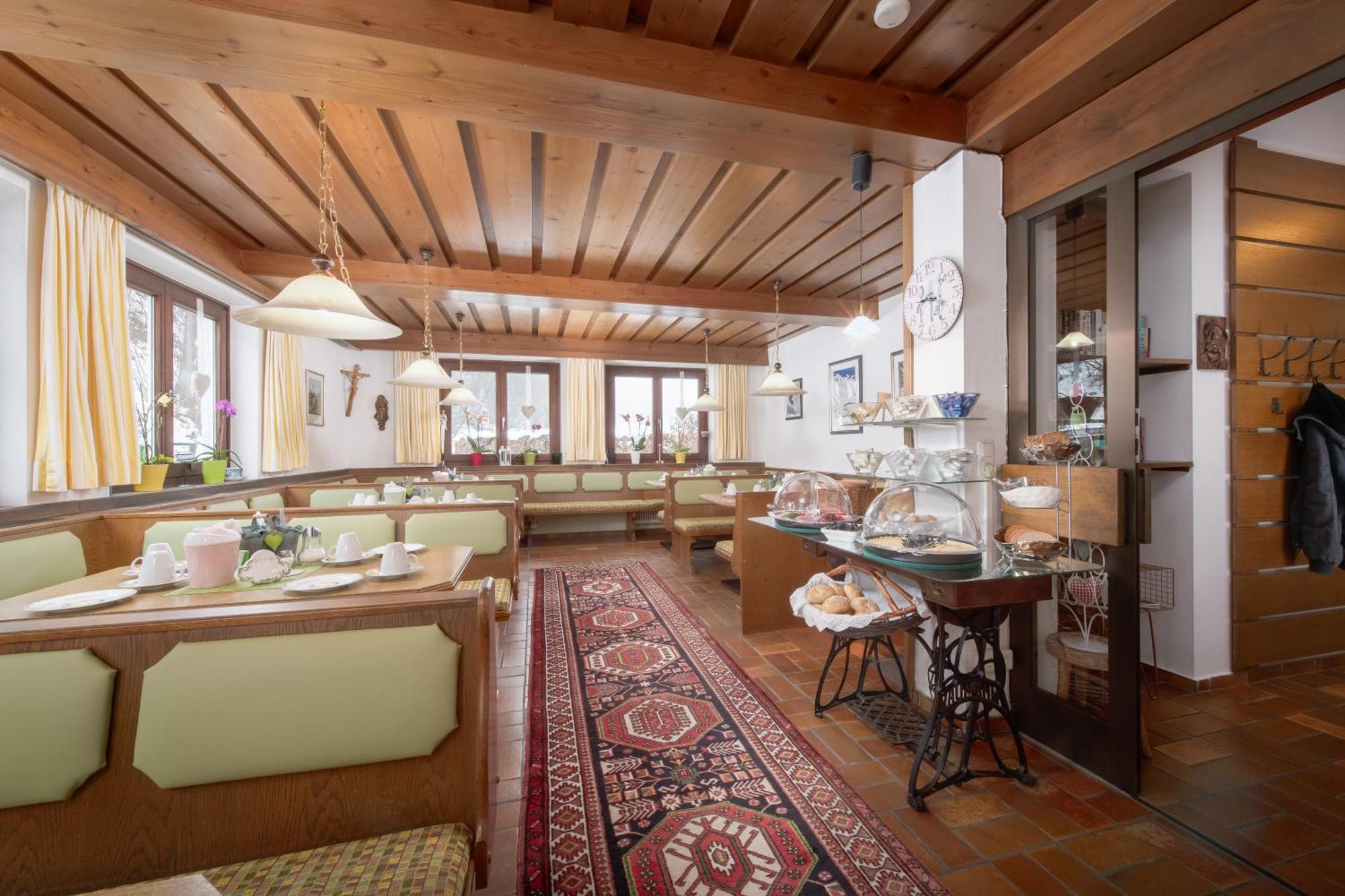 Gaestehaus Greger Sankt Johann in Tirol Exteriör bild